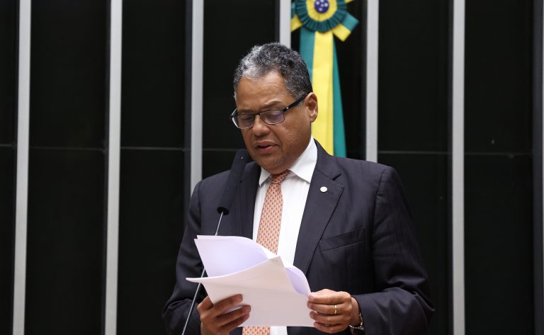 Câmara aprova projeto que autoriza recursos do FGTS para hospitais filantrópicos
