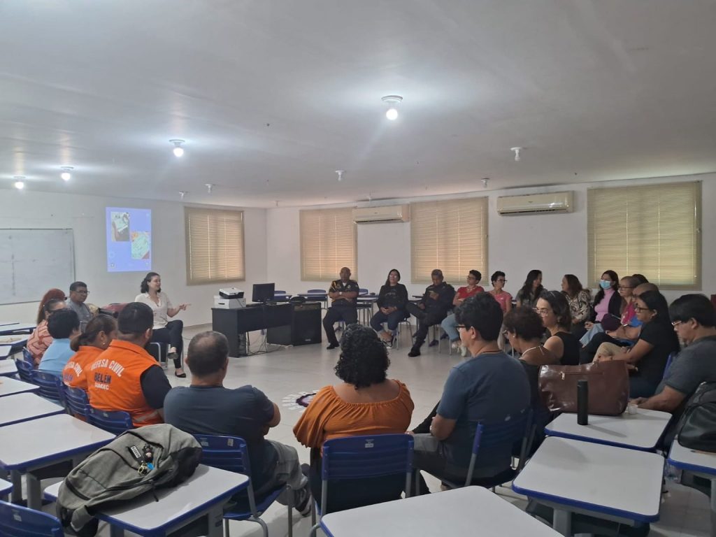 Prefeitura capacita servidores para atuação humanizada