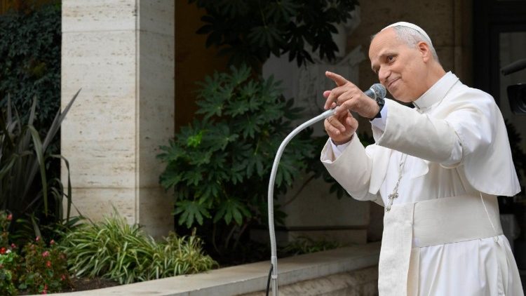 Encontro de Rimini, na Itália: 10 mil pessoas para ouvir o Papa em 22 de julho