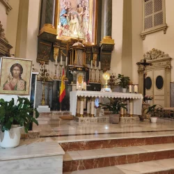 Madri: uma igreja que abre as portas de madrugada